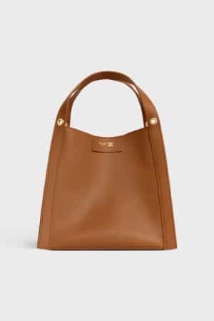 [셀린느] 셀린느 스몰 큐보 백 - 서플 카프스킨 124182T83