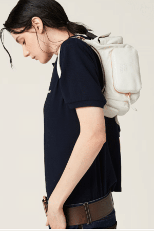 [미우미우] 나파 가죽 포켓 백 5BC146_2F8N_F0009_V_OOO 가죽 핸들