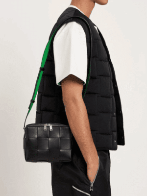 [보테가베네타] 카세트 카메라 레더 크로스백 P00777821