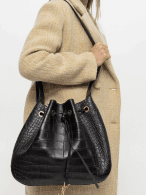 [생로랑] 스무스 가죽 소재의 파리 Vll 라지 플랫 크로커다일 호보 백 697941