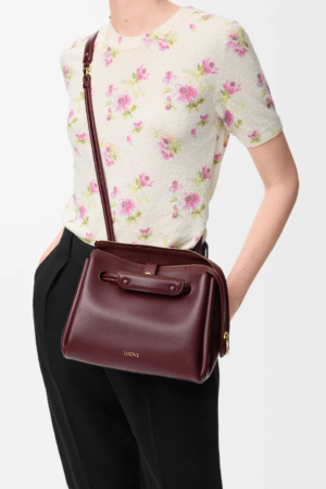 [로에베] 스몰 마드리드 백 서플 카프스킨/다크버건디