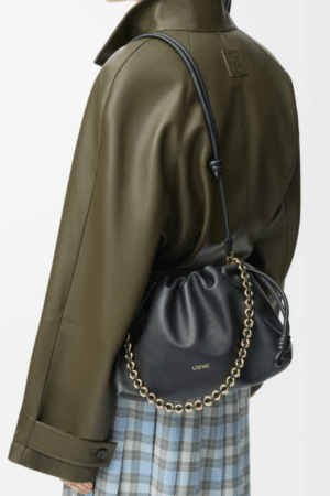 [로에베] 미디움 플라멩코 펄스 나파 램스킨 블랙 A411FCRX02