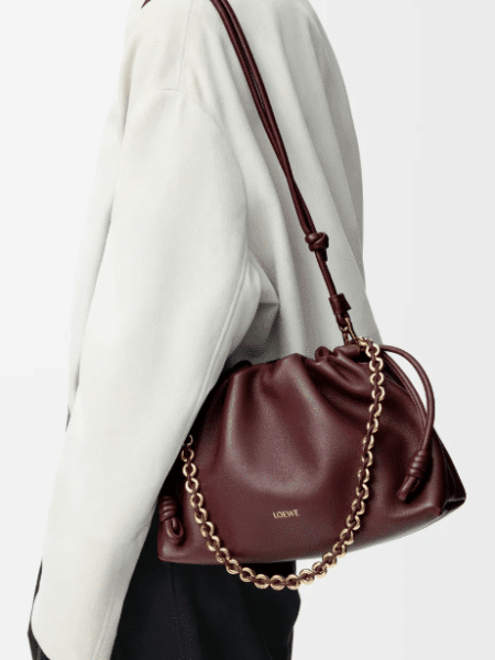 [로에베] 미디움 플라멩코 펄스 나파 램스킨 다크 버건디 A411FCRX02