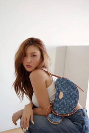 [루이비통] 크로와상 데님백