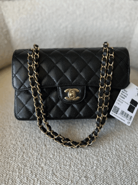[샤넬] 스몰 클래식 플랩백 캐비어 카프스킨 금장 A01113