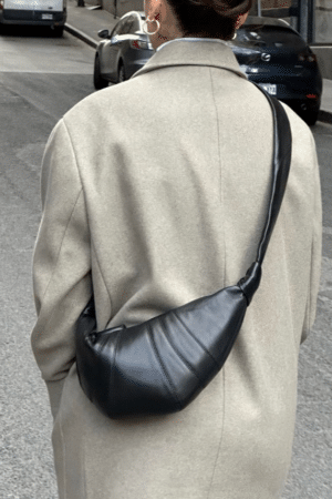 [르메르] 미디엄 크로아상 백 BG0001 LL095