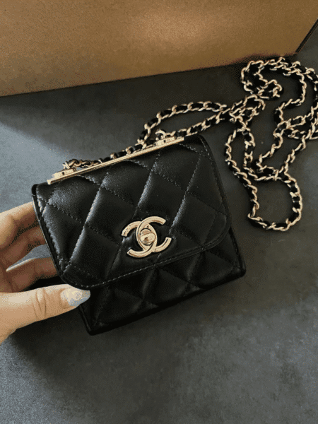 [샤넬] 트렌디 CC 미니백 블랙 A81633