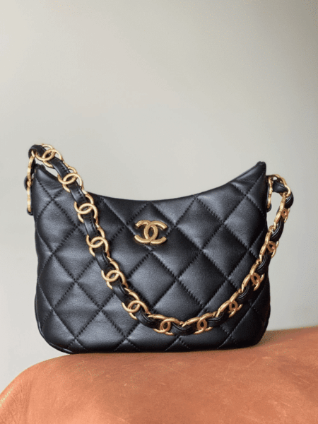 [샤넬] CC로고 호보 백 AS3562