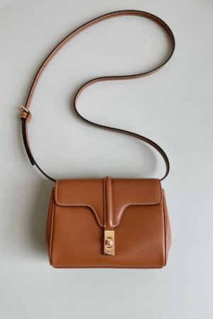 [셀린느] 미니 소프트 16 - 부드러운 카프스킨 10L353EQR 04LU