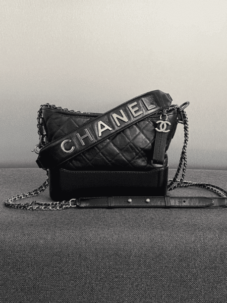 [샤넬] 가브리엘 호보백 뉴 미디움 AS1521