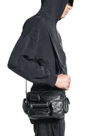 [발렌시아가] 남성 수퍼비지 카메라백 블랙 829068210C81000