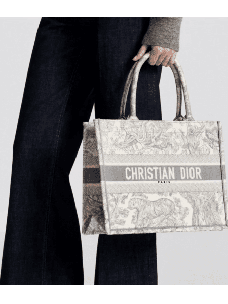 [디올] 미디엄 북 토트백 M1296ZTDT