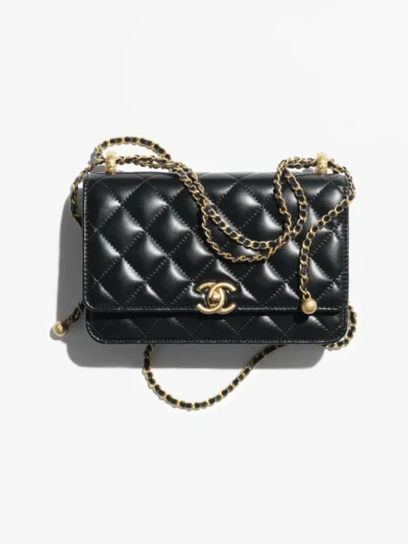 [샤넬] 체인 지갑 카프스킨 AP2289