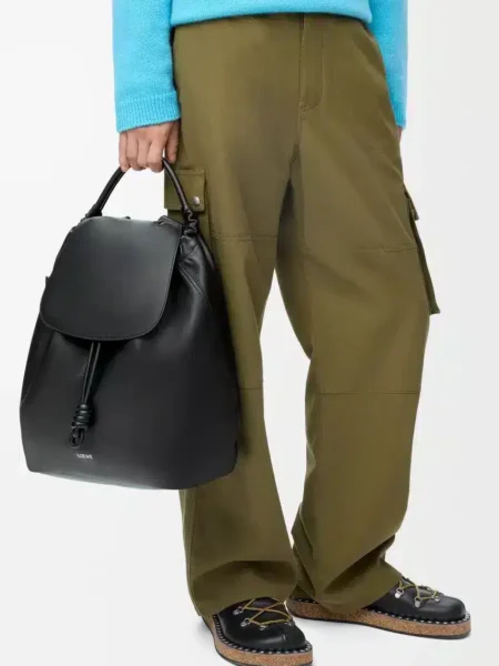 [로에베] 플라멩코 백팩 인 샤이니 서플 카프스킨 블랙 B411FLKX01