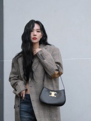 [셀린느] 미디엄 틸리백 115703BF4.38NO