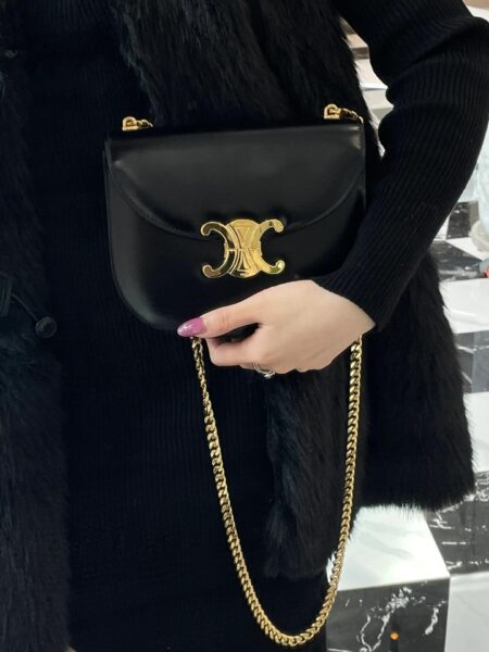 [셀린느] 클레아 체인 베사체 110973BF4.38NO