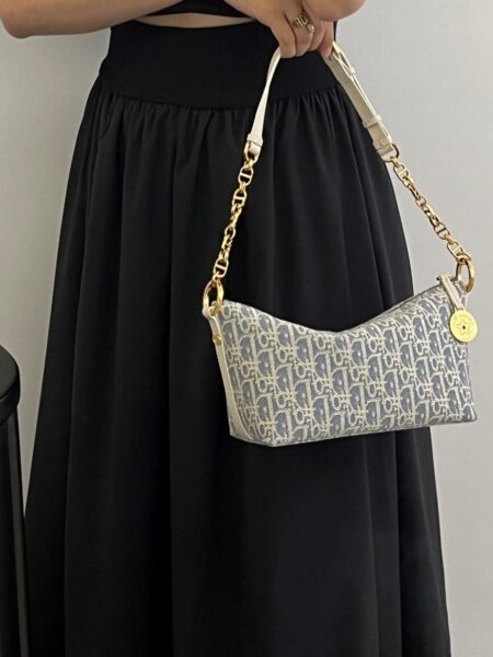 [디올] 스타 체인 호보백 S3202UDFD