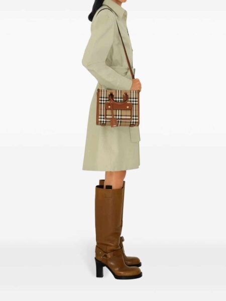 [버버리] 미니 프레야 빈티지 체크 숄더겸 토트백 8097566