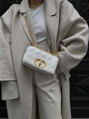 [디올] 스몰 카로 백 화이트 금장 M9241UWHC