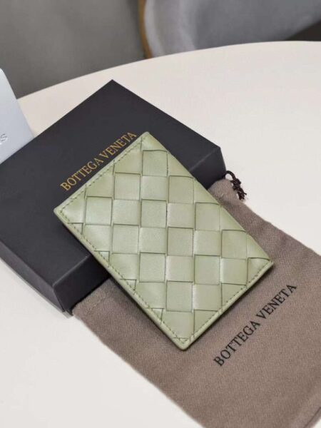 [보테가베네타] 인트레치아토 플랩 카드 케이스 592619 (2 COLORS)