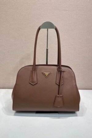 [프라다] 미디엄 가죽 토트백 블랙 1BG606 (2 COLOR)