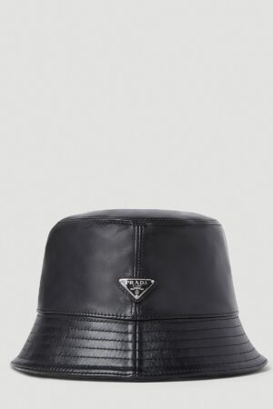 [프라다] 남녀공용 백 트라이앵글 로고 레더 버킷햇