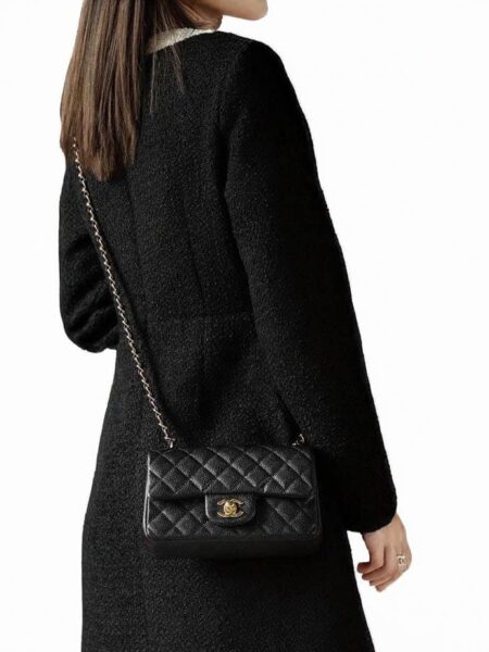 [베트남 출고] 샤넬 클래식 플랩백 뉴미니 캐비어 블랙 금장 A01116