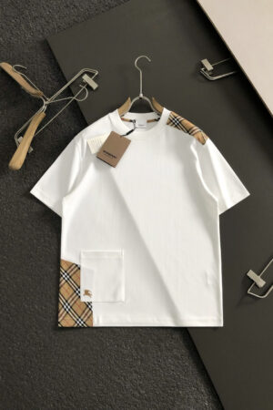 [버버리] 빈티지 체크 디테일 코튼 티셔츠
