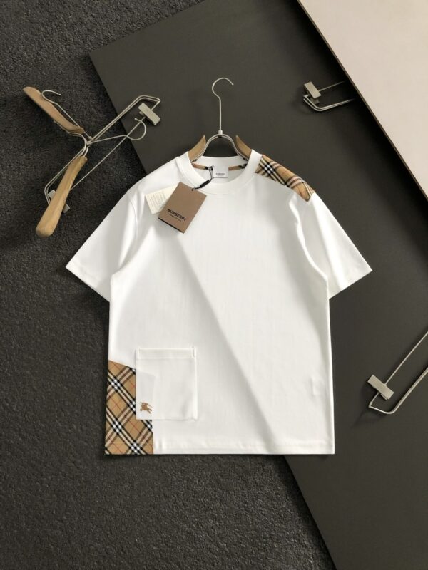 [버버리] 빈티지 체크 디테일 코튼 티셔츠