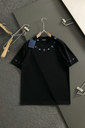 [루이비통] 모노그램 네클리스 티셔츠