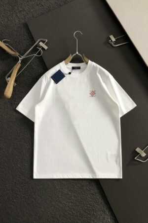 [루이비통] 셰닐 로고 자수 티셔츠