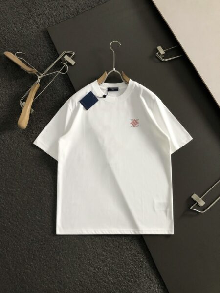 [루이비통] 셰닐 로고 자수 티셔츠