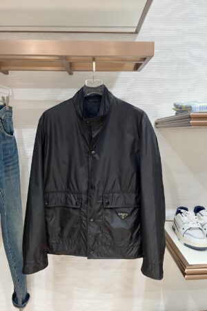 [프라다] 리나일론 자켓
