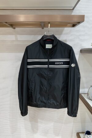 [구찌] 남성 스트라이프 로고 윈드브레이커 (2 COLORS)