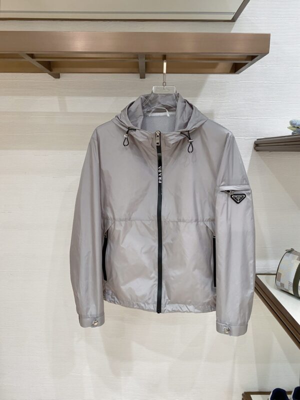 [프라다] 리나일론 후드 블루종 재킷 (2 COLORS)