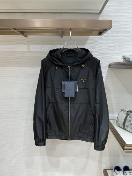 [프라다] 리나일론 후드 재킷