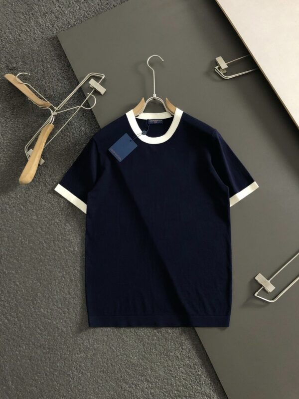 [루이비통] 콘트라스트 트림 니트 티셔츠