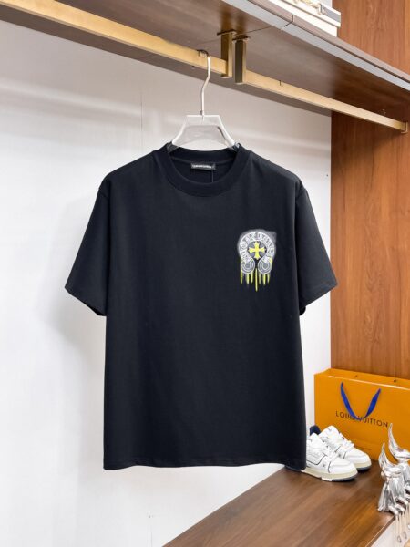 [크롬하츠] x 더 바이닐 팩토리 블랙 호스슈 티셔츠 (2 COLORS)