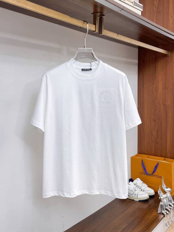 [크롬하츠] 블랙 레더 패치 호스슈 티셔츠 (2 COLORS)