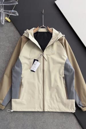 [디올] (CD) 하이엔드 컬러블록 후드 바람막이 자켓