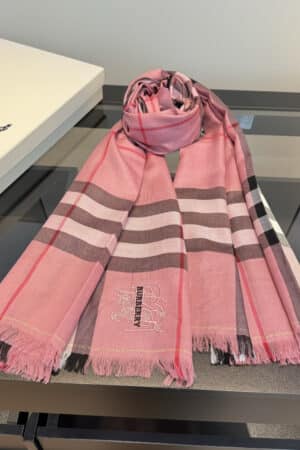 [버버리] 체크 에퀘스트리언 나이트 자수 스카프 (4 COLORS)