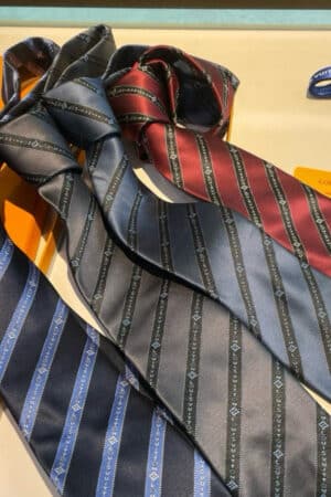 [루이비통] 모노그램 스트라이프 실크 넥타이 (4 COLORS)