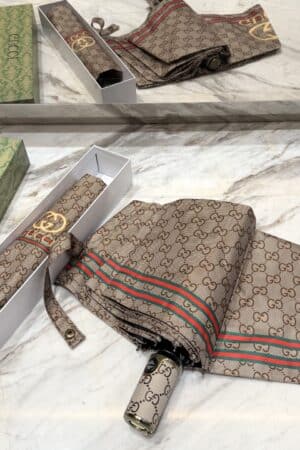 [구찌] GG 모노그램 우산