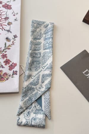 [디올] 플랑 드 파리 미차 스카프