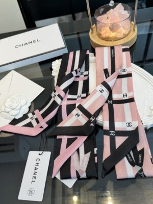 [샤넬] 리본 스트라이프 실크 헤어 밴드 스카프 (2 COLORS)