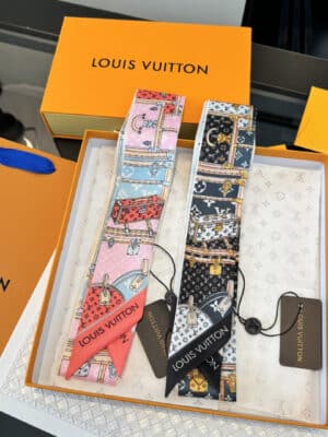 [루이비통] 트렁크 방도 스카프 (2 COLORS)