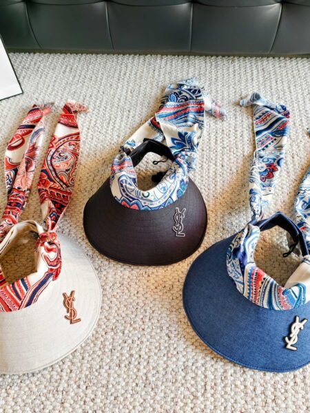 [생로랑] 페이즐리 실크 스카프 리본 바이저 (3 COLORS)