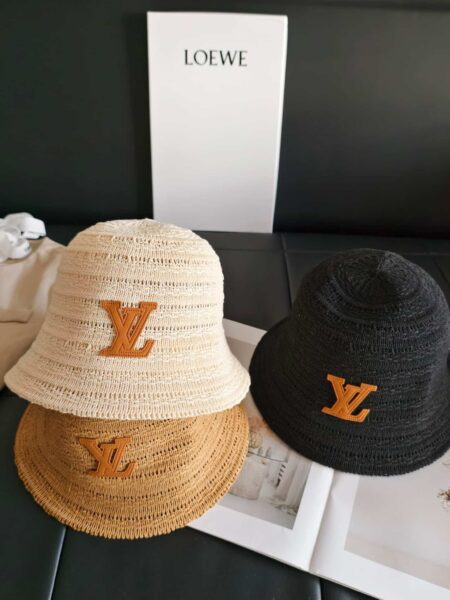 [루이비통] LV 자수 로고 니트햇 (3 COLORS)