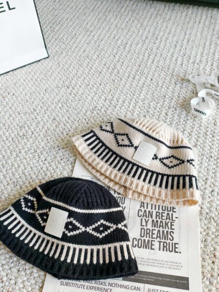 [로에베] 지오메트릭 자카드 버킷 햇 (2 COLORS)