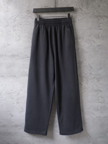 [발렌시아가] 3B 스포츠 아이콘 트랙 팬츠